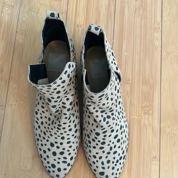 Dolce Vita Kaidie Leather Leopard Low Heel Booties size 6 NWOB - Picture 4 of 8